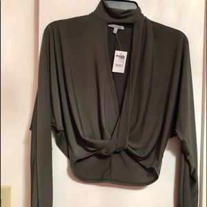 Long sleeve green crop top